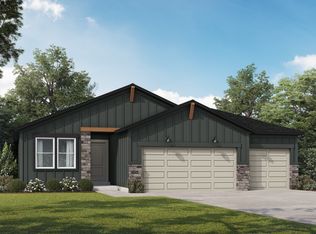 Tupelo Plan, Retreat at Chapman Farms, Tylyin Blue Springs, MO 64064