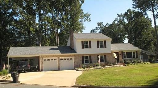 Large home with plenty of parking!