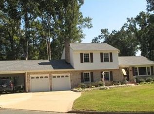 4117 Summerset Dr, Portsmouth, VA 23703