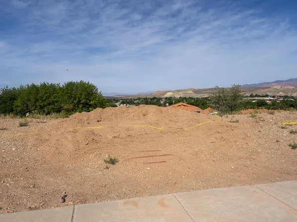 323 N 200 E, La Verkin, UT 84745