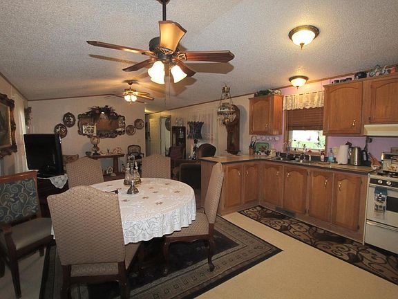 5th image of 2408 25th St Lot 93