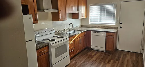 3141 38th Ave #4 Photo 1