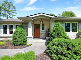 7425 Spring Mill Rd, Indianapolis, IN 46260