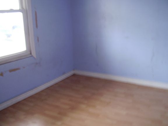 3rd image of 63 Maplewood Ave