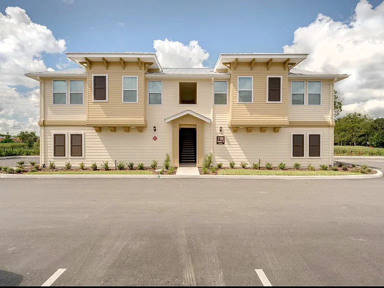 Carriage with Garage