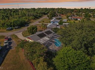 204 Stanford St, Lehigh Acres, FL 33936