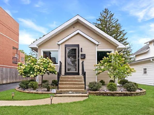 1107 E Prairie Ave, Des Plaines, IL 60016