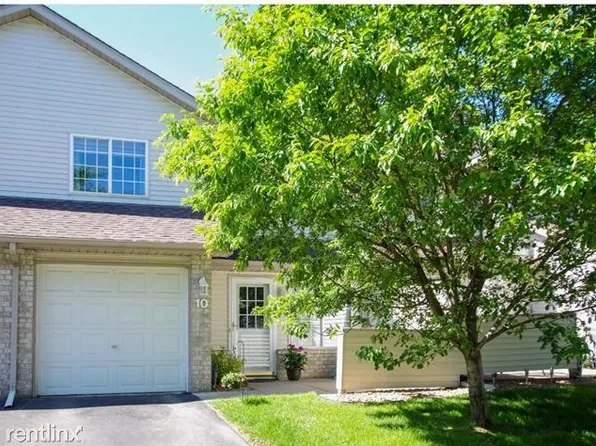2225 Ranchview Ln N Unit 10, Plymouth, MN 55447