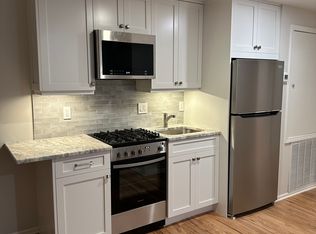 18 Beach St #B, Rumson, NJ 07760