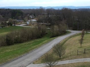 921 Carter Springs Dr, Maryville, TN 37801