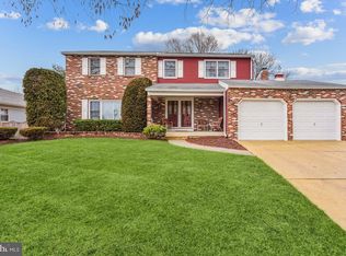 17 Greentree Way, Cherry Hill, NJ 08003