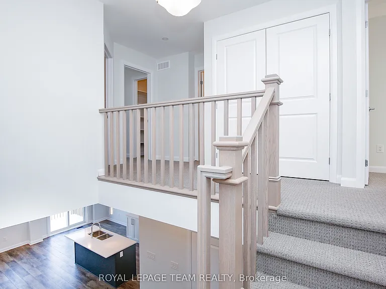 645 Hamsa St — Photo 26