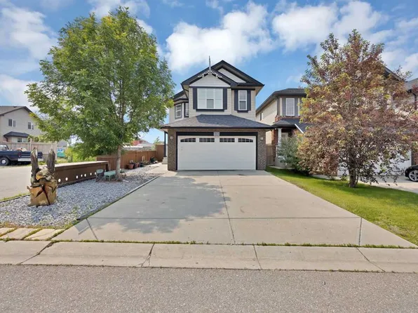283 N Taralake Lndg NE, Calgary, AB T3J 0E9