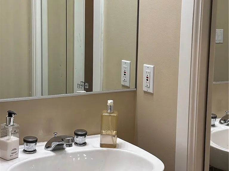 610 Main St #505 — Photo 24