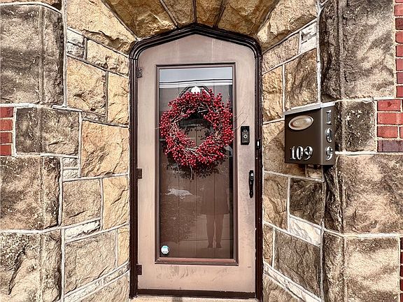 2nd image of 109 Burdine Ave