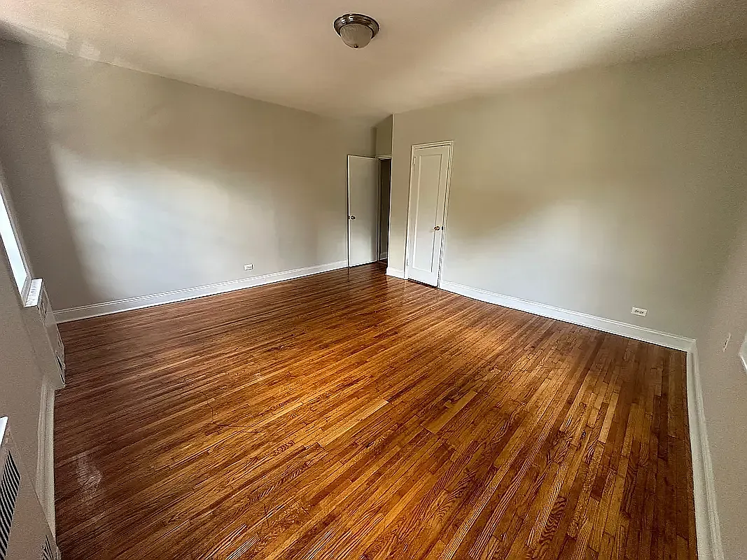 37-58 86th Street — Photo 3