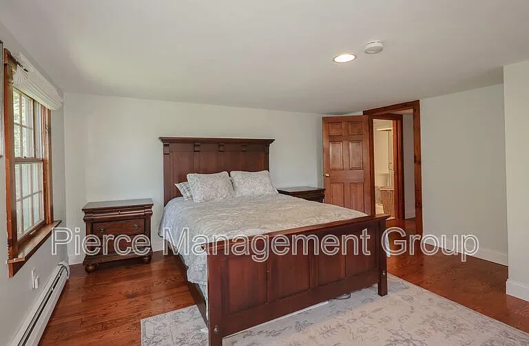 32 Morse Cir — Photo 14