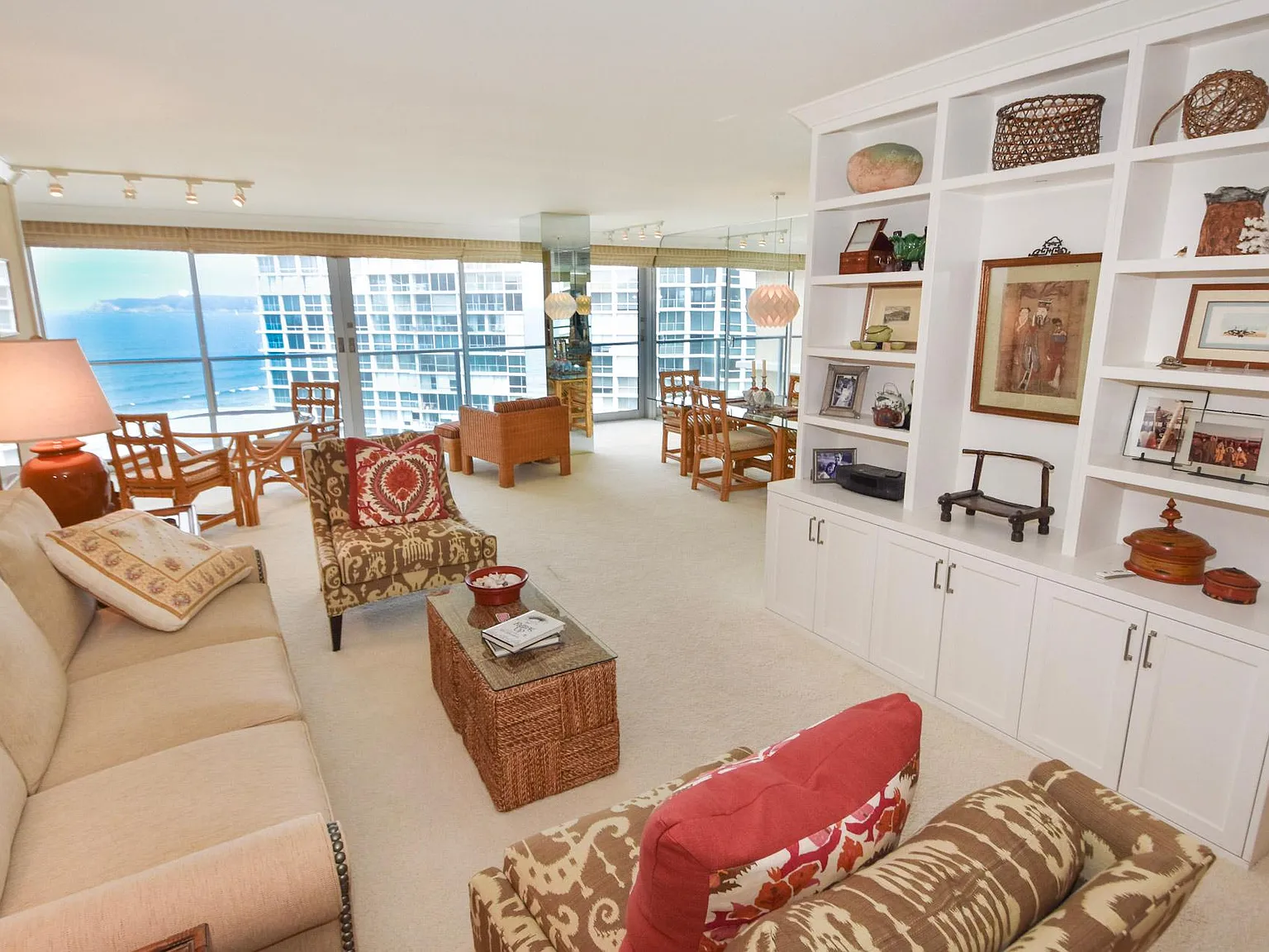 1 bed, 995 sqft, $5,500 — Photo 3