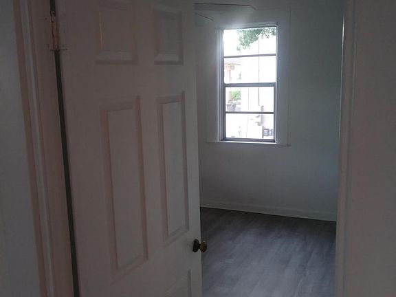 2nd image of 2601 E Clark St