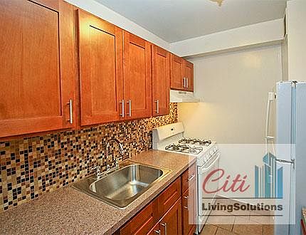 1st image of 3116 68th St APT 1e