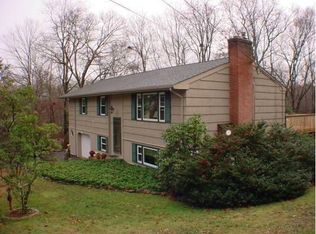 44 Hickory Dr, Hebron, CT 06248