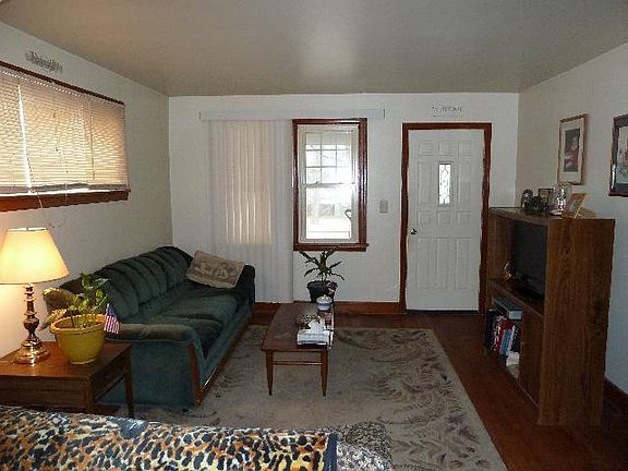 5th image of 311 S Ninth Ave