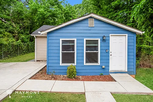 1033 Gaither Pl NW Photo 1