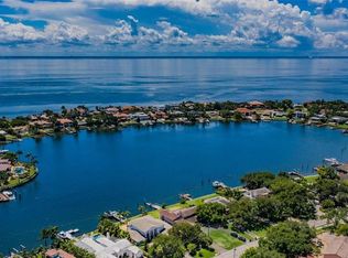 1249 Snell Isle Blvd NE, Saint Petersburg, FL 33704