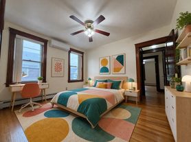338 Riverside Ave, Medford, MA