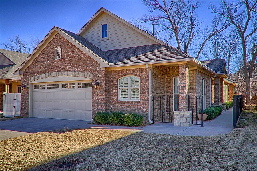 1st image of 2108 Turtle Creek Dr