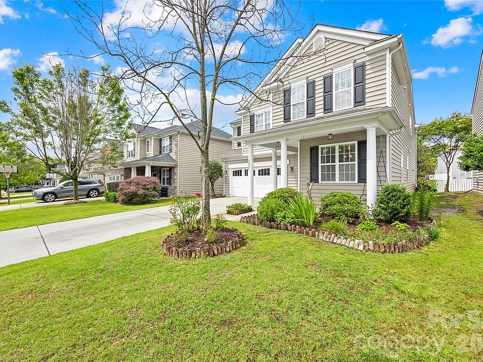 1st image of 6428 Manitoba Ln