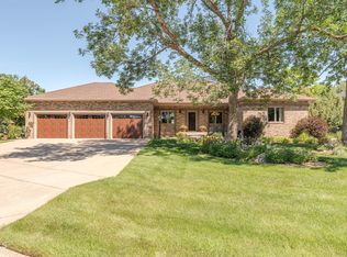 1524 Buccaneer Pl, Bismarck, ND 58504