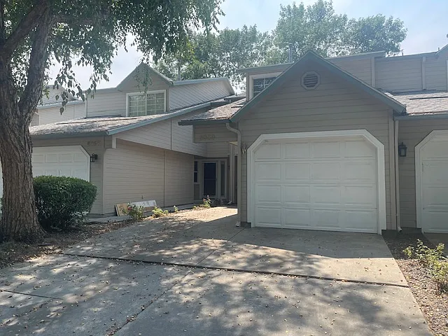 6959 W Irving Ln — Photo 2