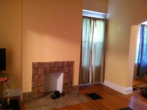 Living room fireplace (non-working)
