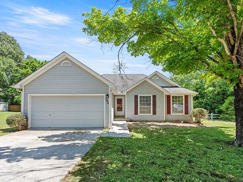 1st image of 100 River Oaks Dr