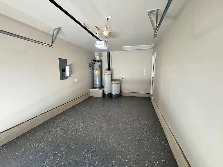 7618 Capstone Rdg — Photo 25