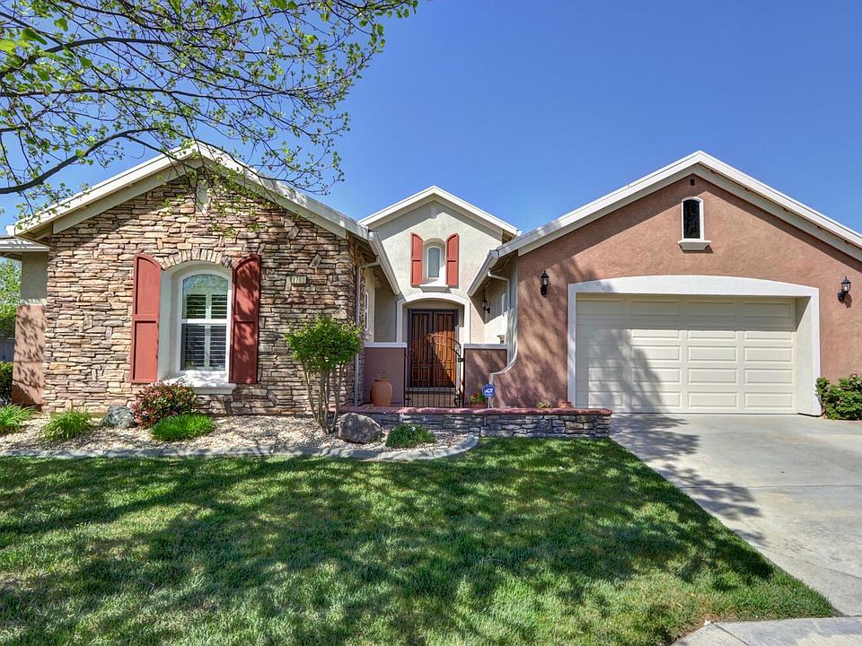1st image of 2763 Heritage Park Ln
