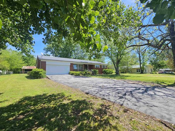 503 Spring St, Marshall, AR 72650