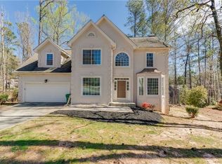 7550 Waters Edge Dr, Stone Mountain, GA 30087