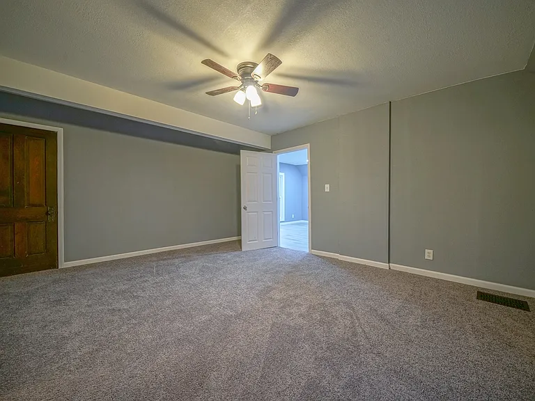 934 Ridge Ave #2 — Photo 16