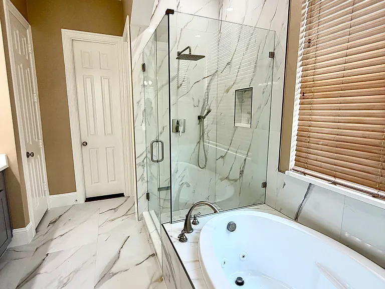 509 S Hampton Ct — Photo 17