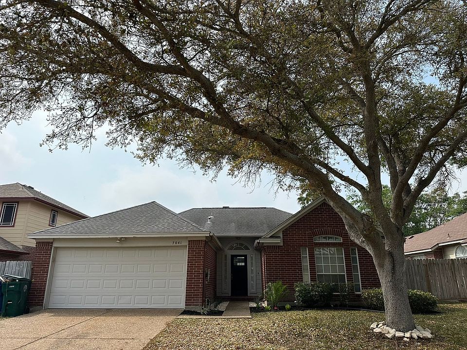 1st image of 7041 Spanish Wood Dr