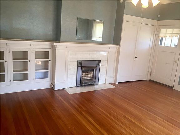 4th image of 1790 N 15th St