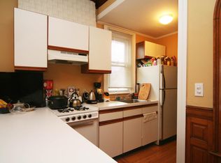 10 Summit Ave APT 2, Somerville, MA 02143