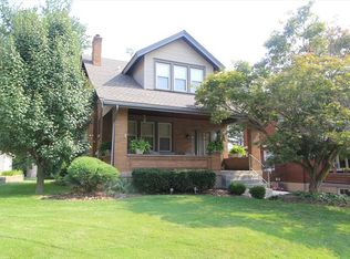 3612 Saint Martins Pl, Cincinnati, OH 45211