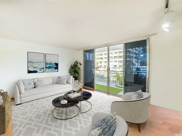 1941 Church Ln APT 206, Honolulu, HI 96826