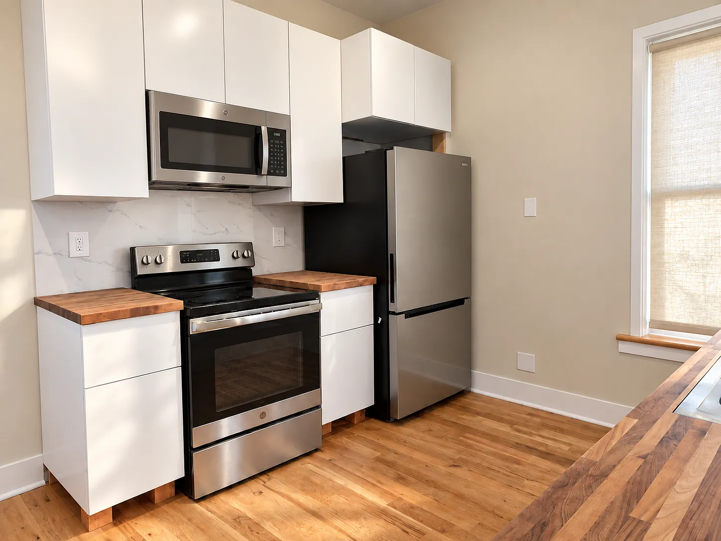 648 Prentis St — Photo 3