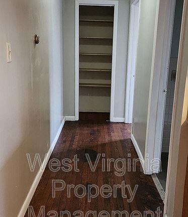 2nd image of 415 Woodlawn Ave APT 8