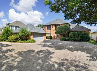 4008 Barnes Bridge Rd, Dallas, TX 75228