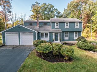 84 Cross St, Andover, MA 01810